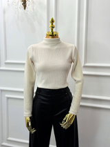 Ribbed Mock-Neck Long-Sleeve Body Shirt – Cream